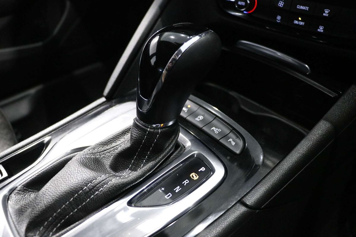 2020 Holden Commodore LT ZB