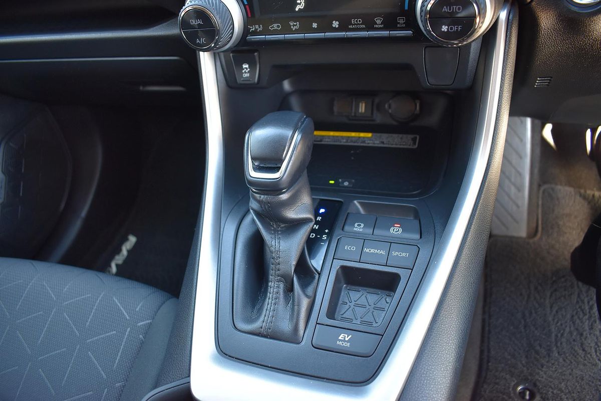 2020 Toyota RAV4 GXL AXAH52R