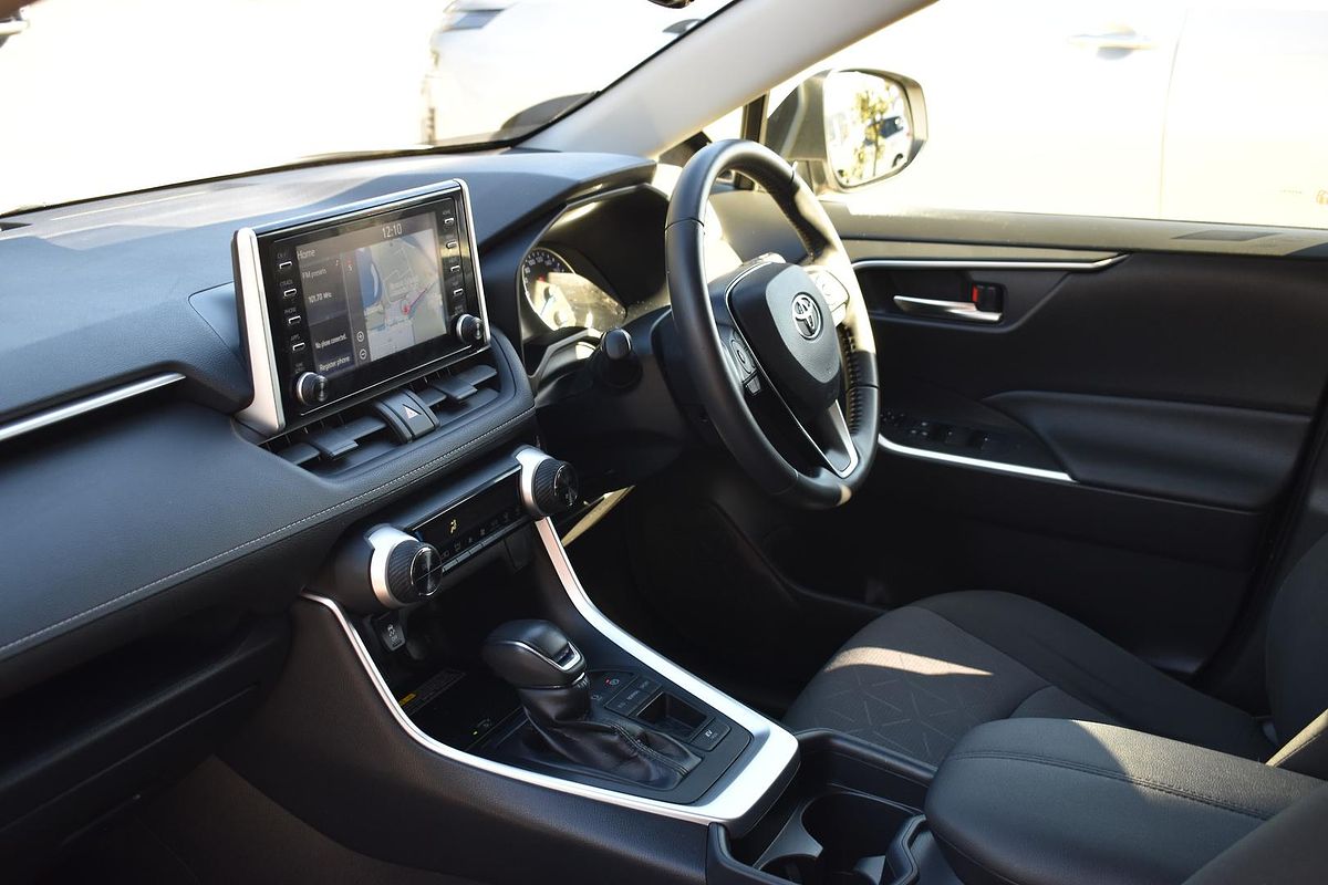 2020 Toyota RAV4 GXL AXAH52R