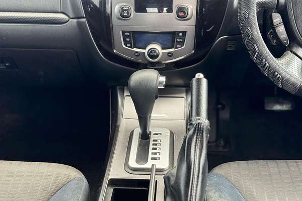 2010 Ford Escape  ZD