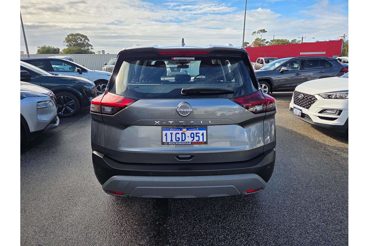 2024 Nissan X-TRAIL ST T33