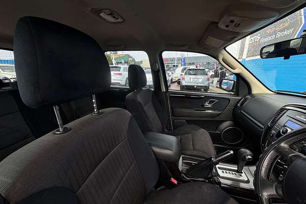 2010 Ford Escape  ZD