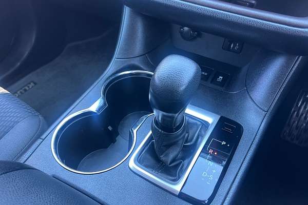 2014 Toyota Kluger GX GSU50R
