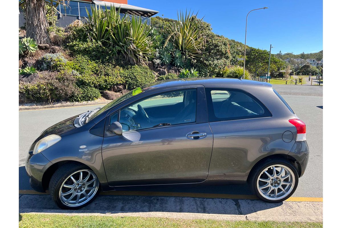 2008 Toyota Yaris YR NCP90R