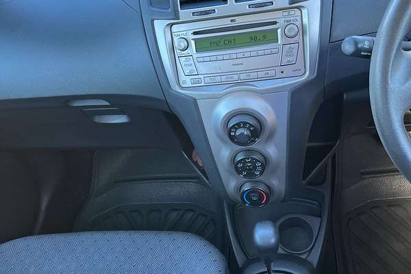 2008 Toyota Yaris YR NCP90R