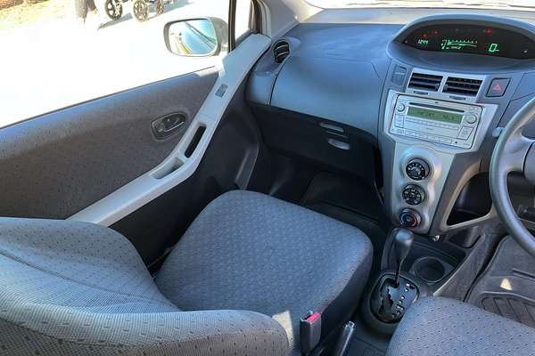 2008 Toyota Yaris YR NCP90R