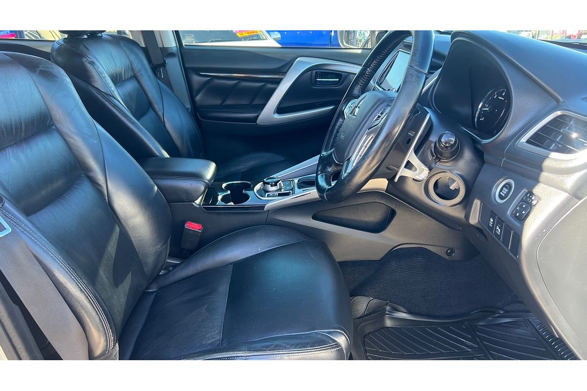 2016 Mitsubishi Pajero Sport GLS QE
