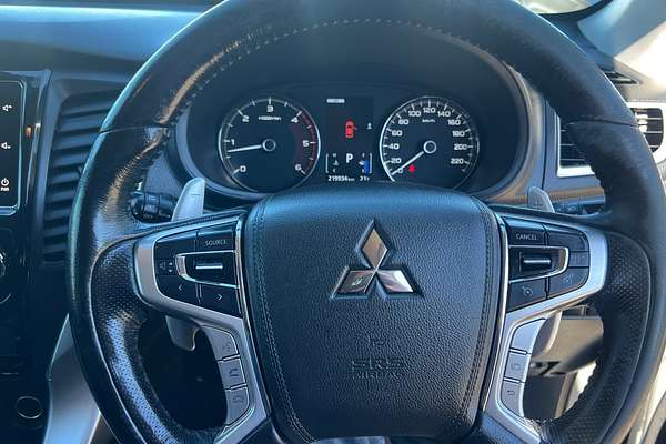 2016 Mitsubishi Pajero Sport GLS QE