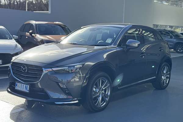 2025 Mazda CX-3 G20 Akari DK