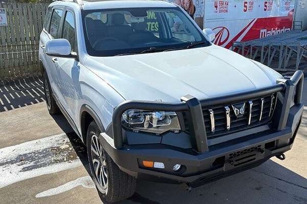 2025 Mahindra Scorpio Z8L
