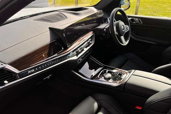 2025 BMW X5 xDrive30d M Sport G05 LCI