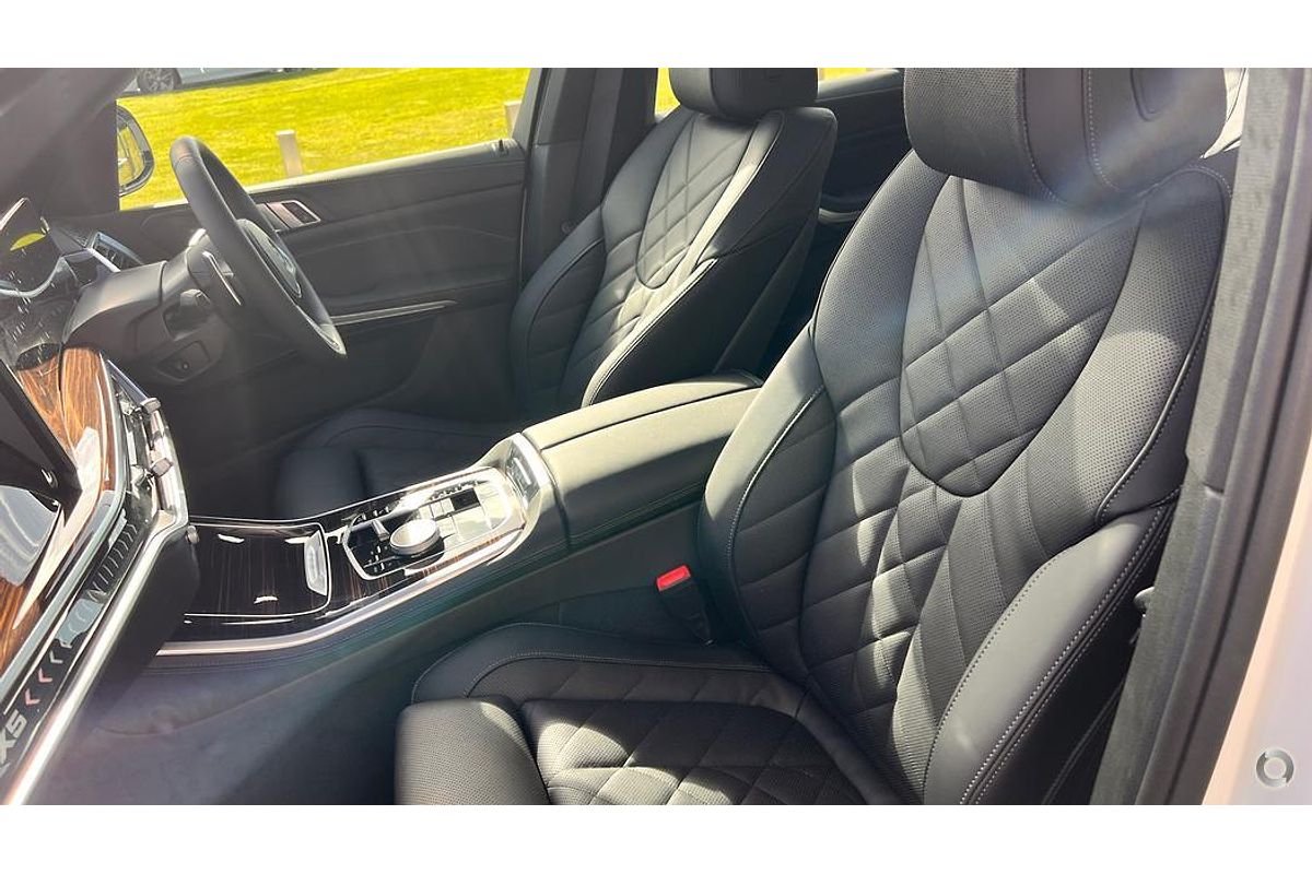2025 BMW X5 xDrive30d M Sport G05 LCI