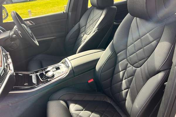 2025 BMW X5 xDrive30d M Sport G05 LCI