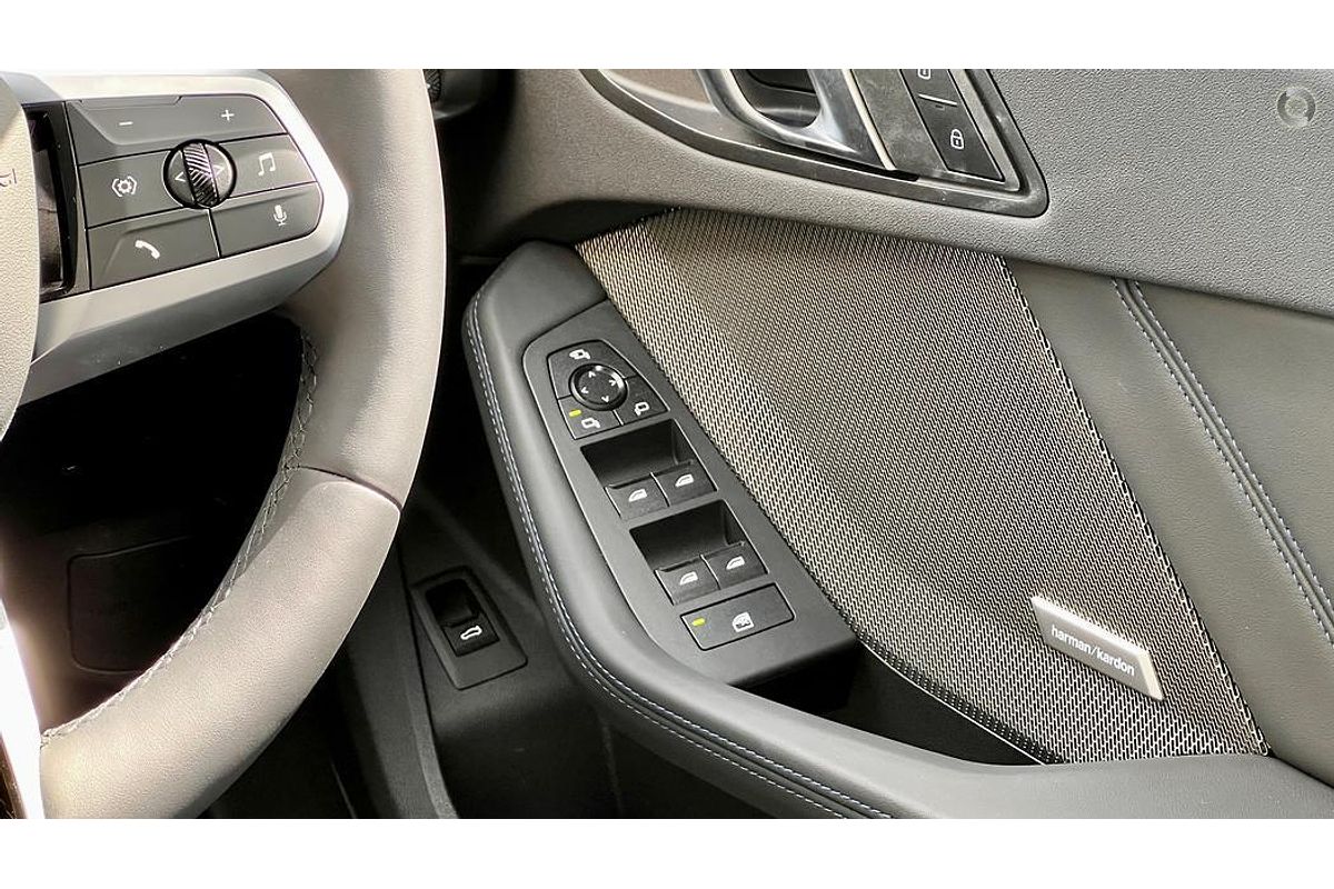2024 BMW 1 Series 118 M Sport F70