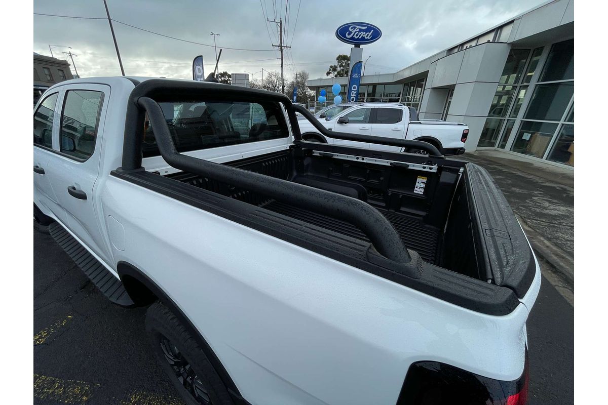 2024 Ford Ranger Black Edition  4X4 2.0L