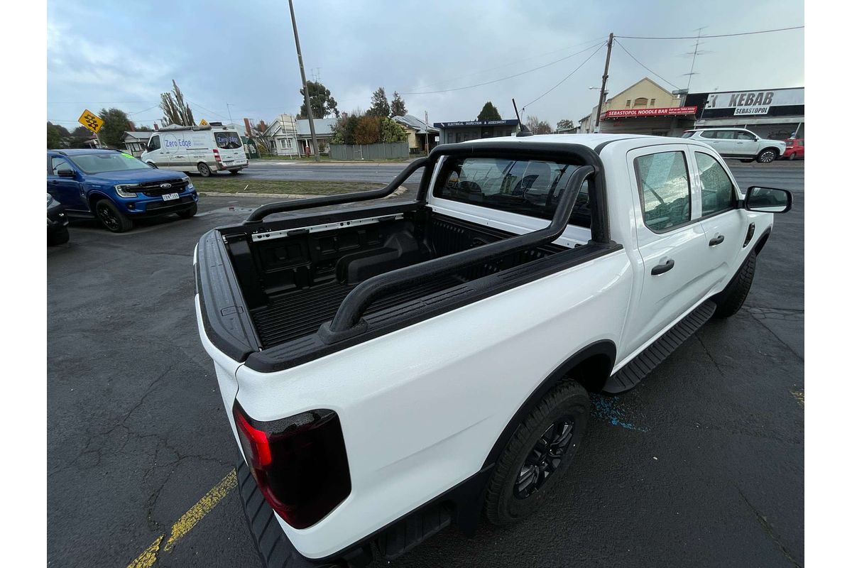 2024 Ford Ranger Black Edition  4X4 2.0L