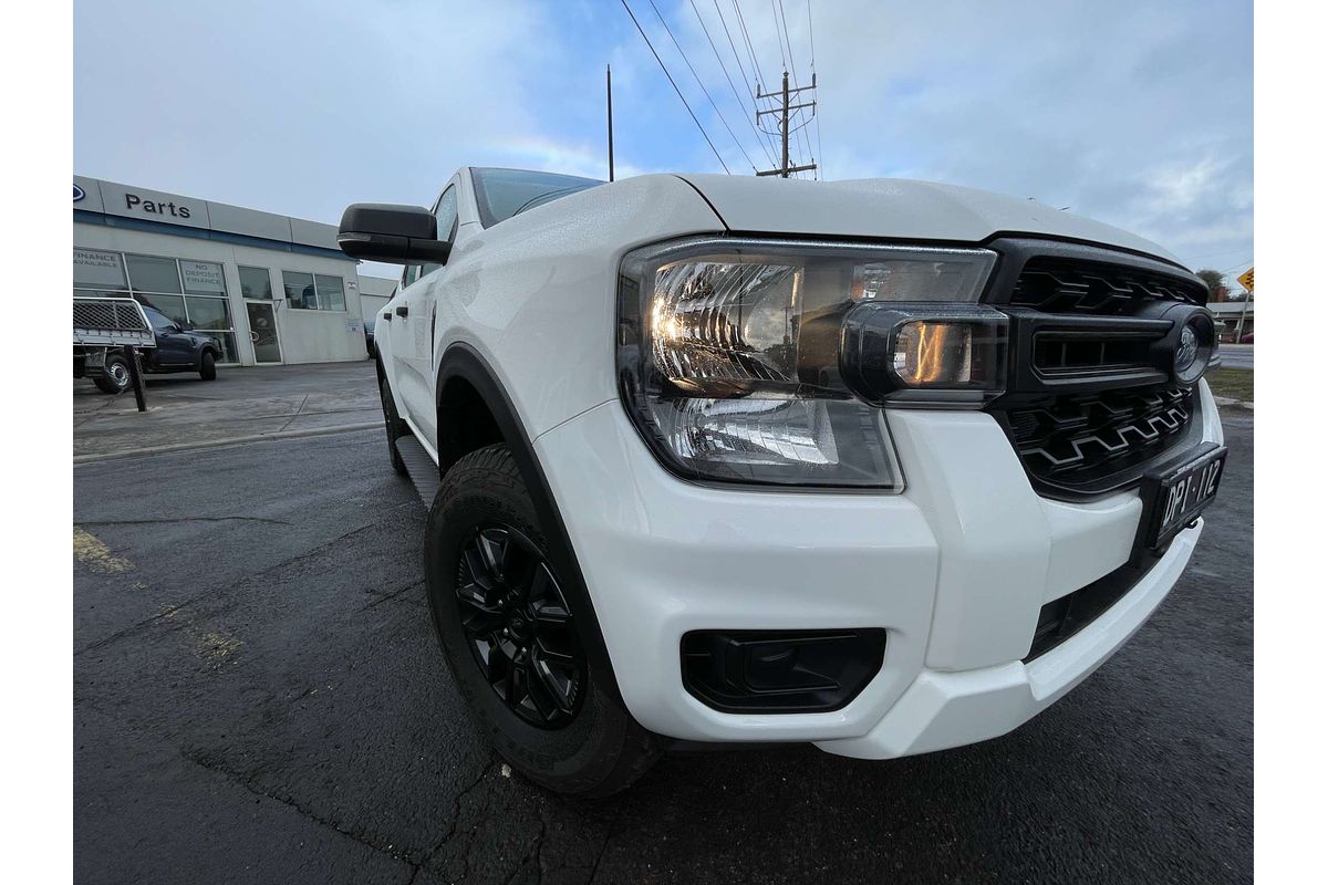 2024 Ford Ranger Black Edition  4X4 2.0L