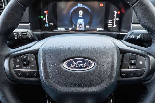 2024 Ford Ranger XLT 4X4 2.0L