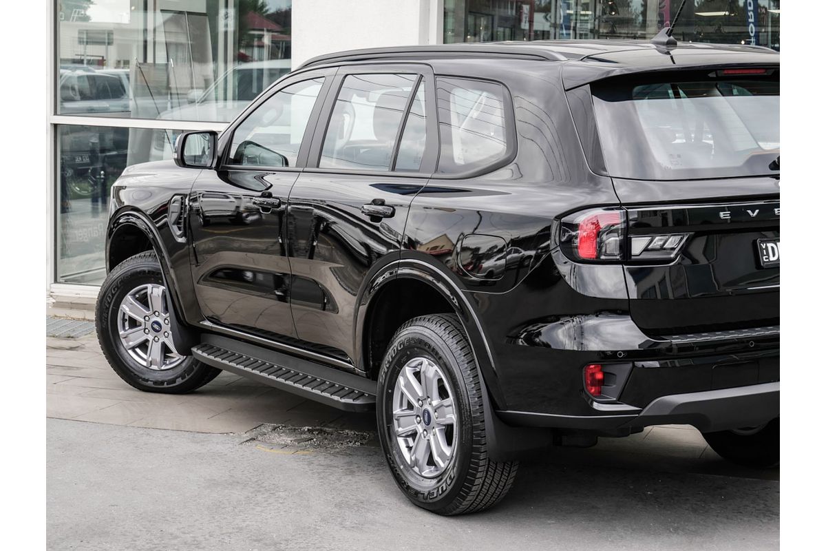 2024 Ford Everest Ambiente 2.0L