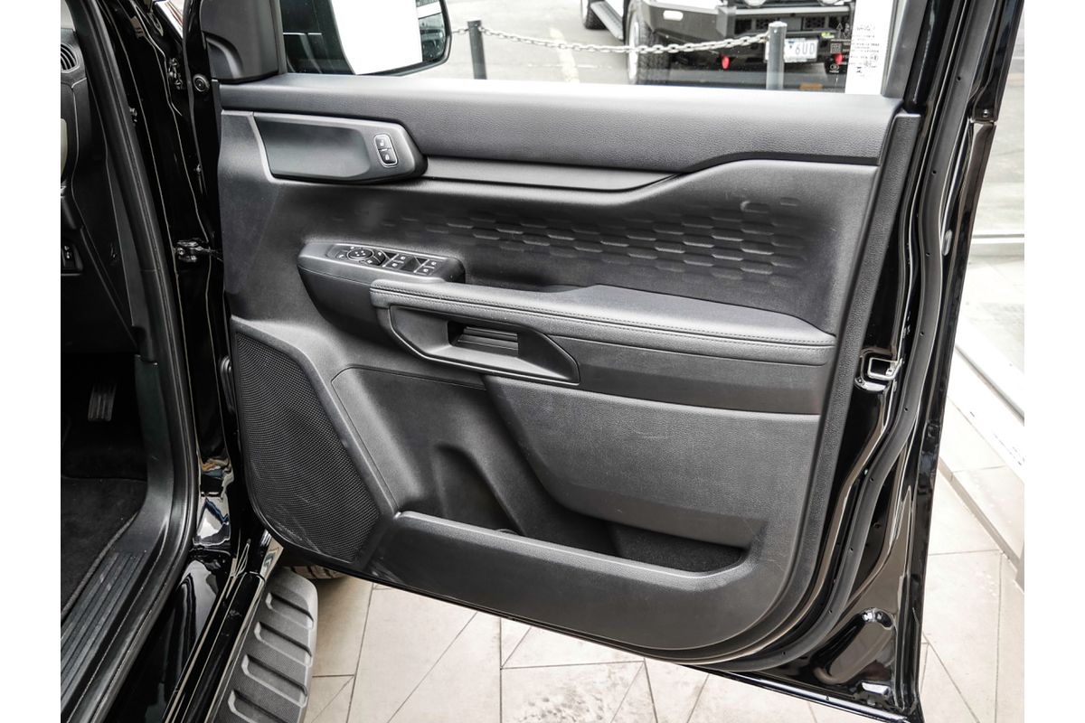 2024 Ford Everest Ambiente 2.0L