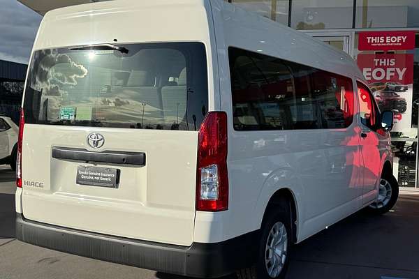 2025 Toyota Hiace Commuter GDH322R