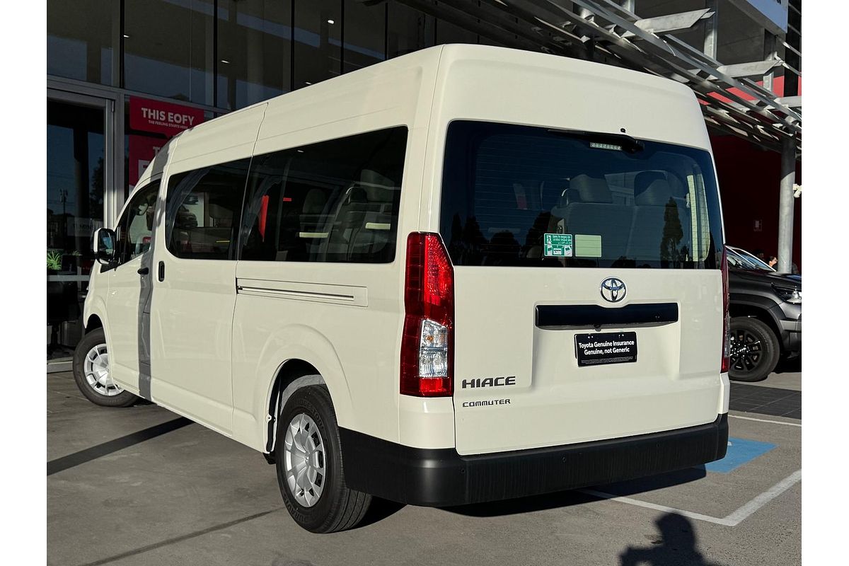2025 Toyota Hiace Commuter GDH322R
