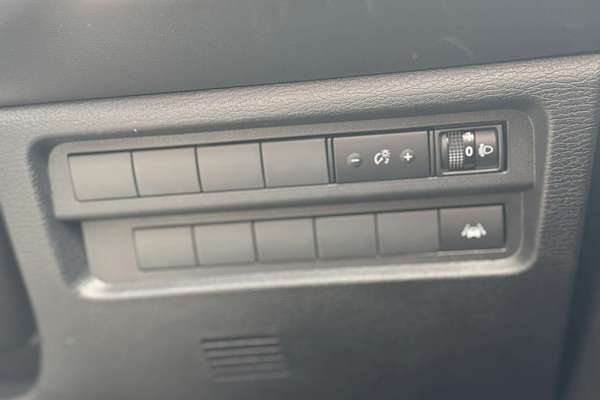 2024 Mitsubishi Outlander ES ZM