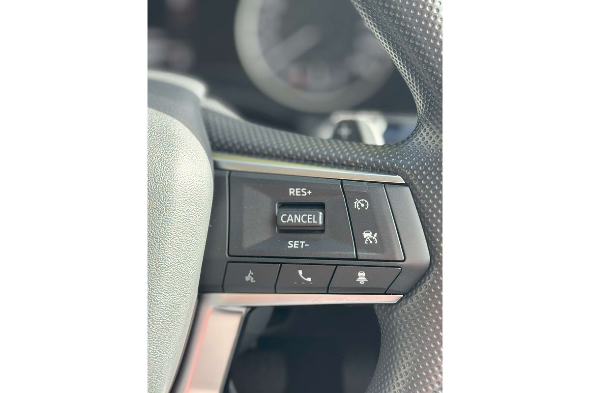 2024 Mitsubishi Outlander ES ZM
