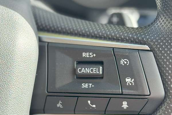 2024 Mitsubishi Outlander ES ZM