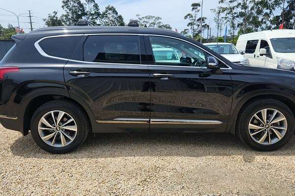 2018 Hyundai Santa Fe Elite DM5 Series II