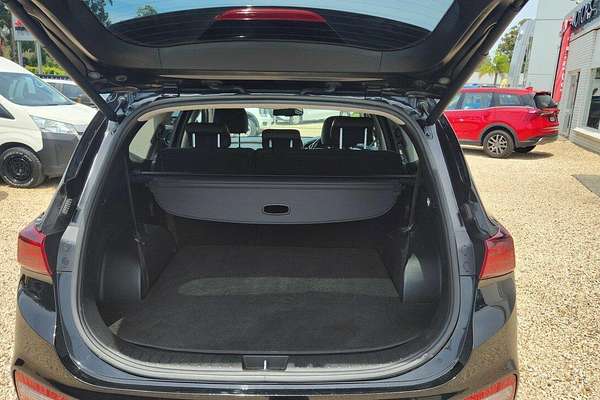 2018 Hyundai Santa Fe Elite DM5 Series II