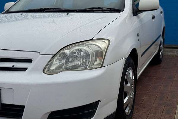 2004 Toyota Corolla Ascent ZZE122R