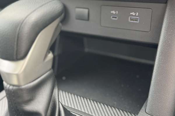 2024 Mitsubishi Triton GLX MV 4X4