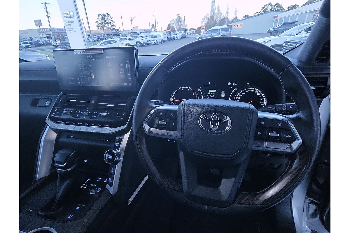 2022 Toyota Landcruiser VX FJA300R