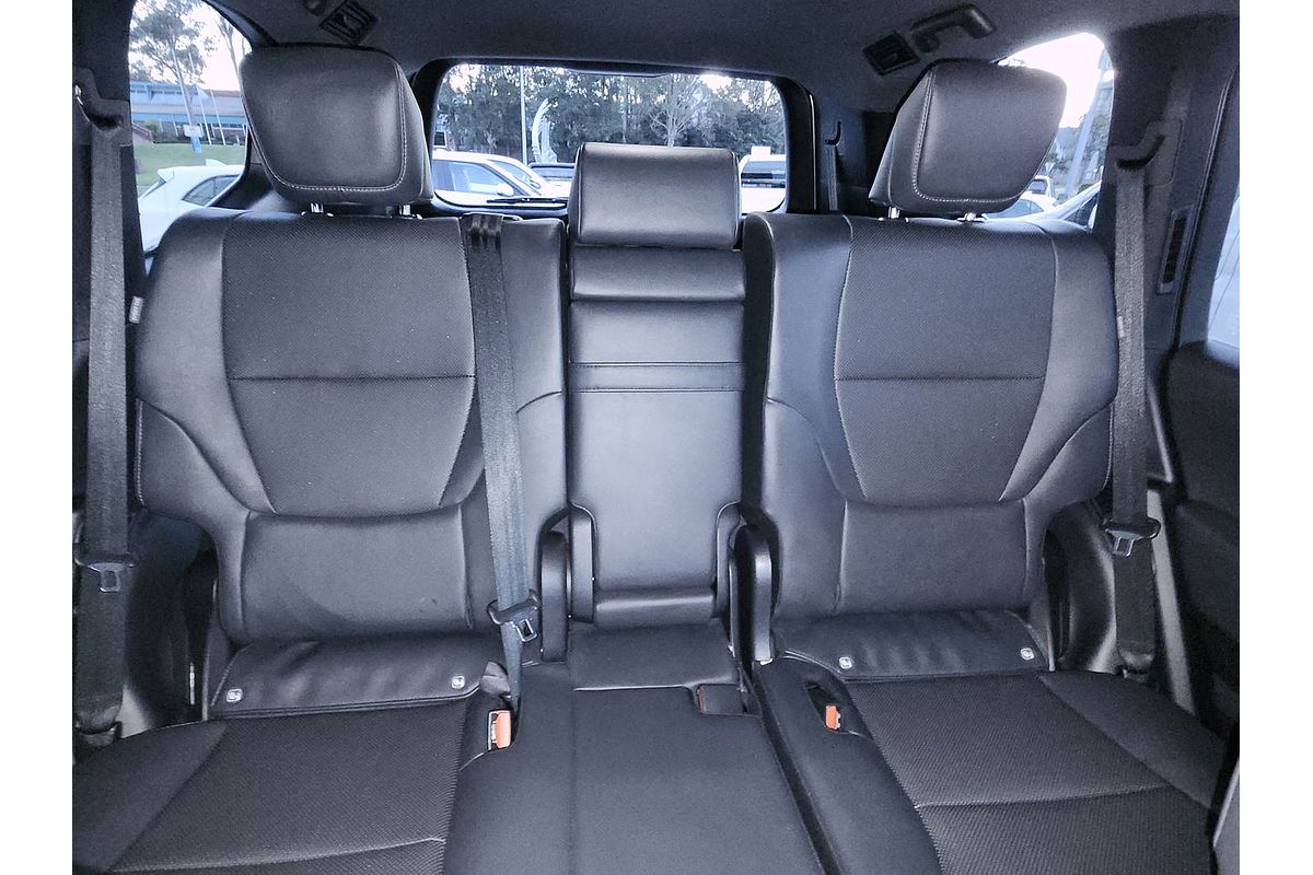 2022 Toyota Landcruiser VX FJA300R