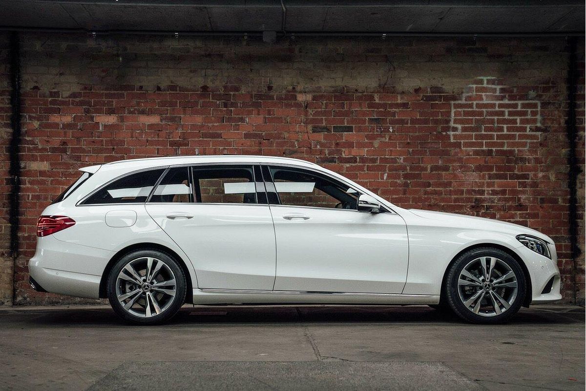 2019 Mercedes-Benz C-Class C200 S205