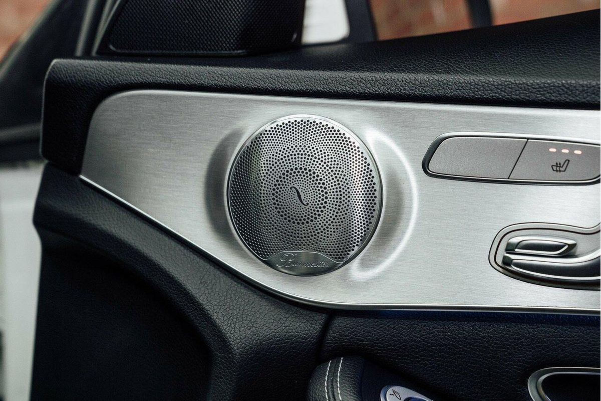 2019 Mercedes-Benz C-Class C200 S205