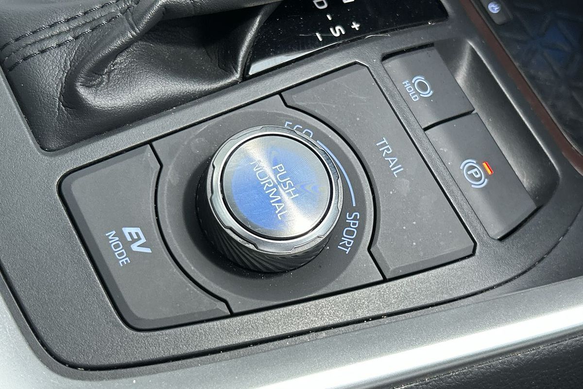 2021 Toyota RAV4 Cruiser AXAH54R
