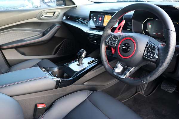 2024 MG MG5 Essence