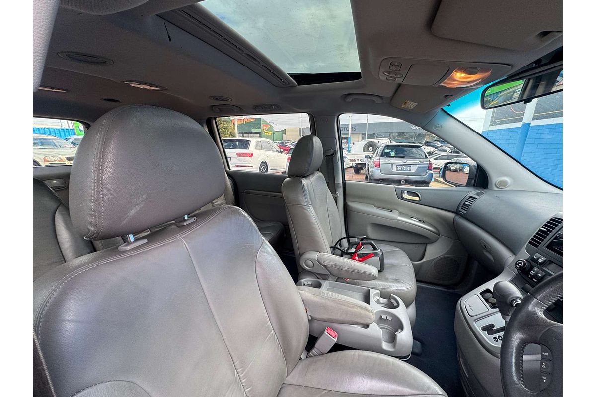 2009 Kia Grand Carnival Platinum VQ