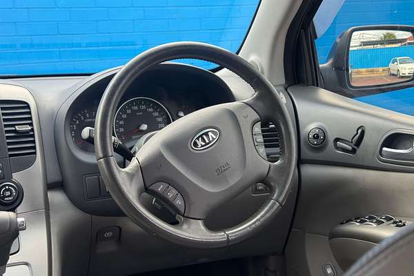2009 Kia Grand Carnival Platinum VQ