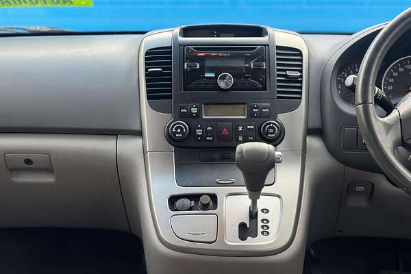 2009 Kia Grand Carnival Platinum VQ