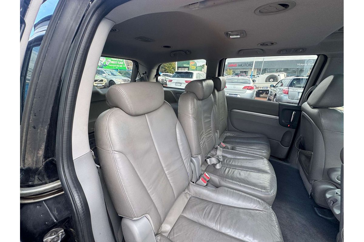 2009 Kia Grand Carnival Platinum VQ