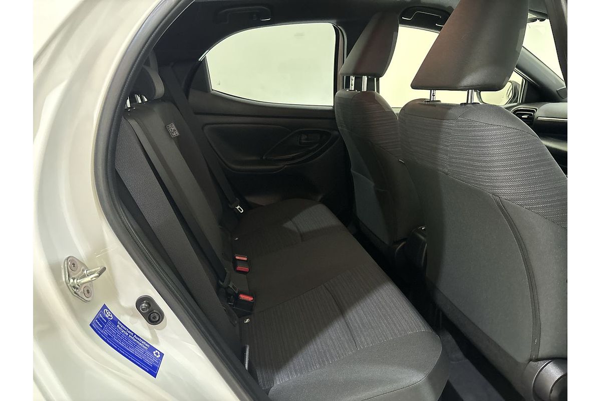2023 Toyota Yaris SX Hybrid MXPH10R