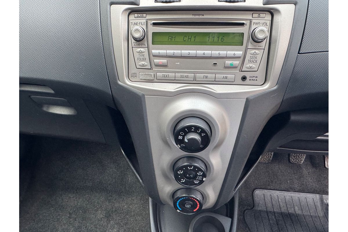 2010 Toyota Yaris YR NCP90R