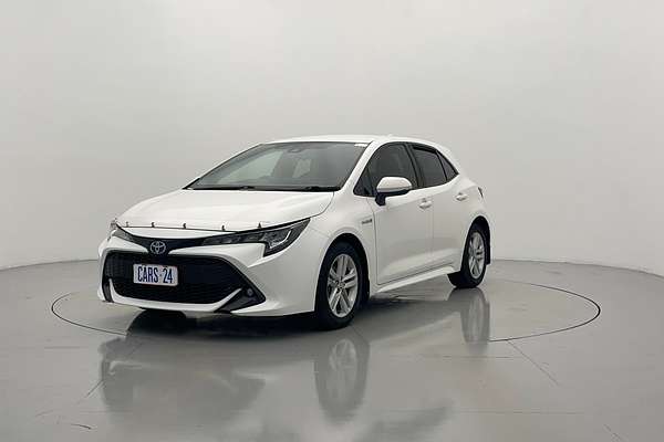 2018 Toyota Corolla SX Hybrid ZWE211R