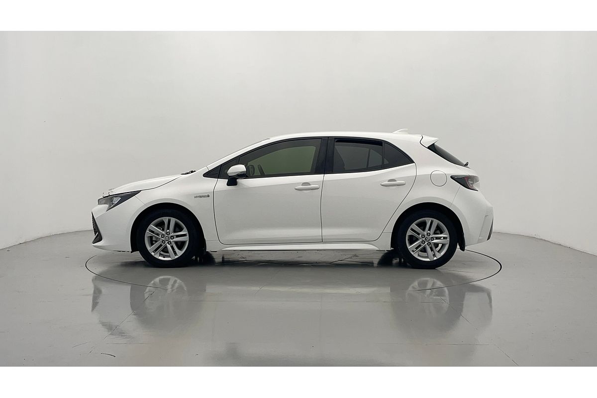 2018 Toyota Corolla SX Hybrid ZWE211R