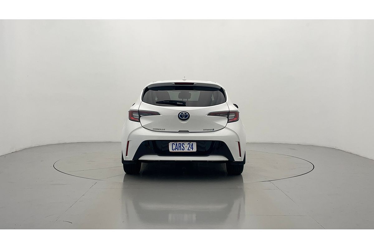 2018 Toyota Corolla SX Hybrid ZWE211R