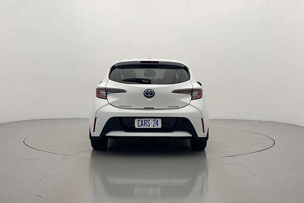 2018 Toyota Corolla SX Hybrid ZWE211R
