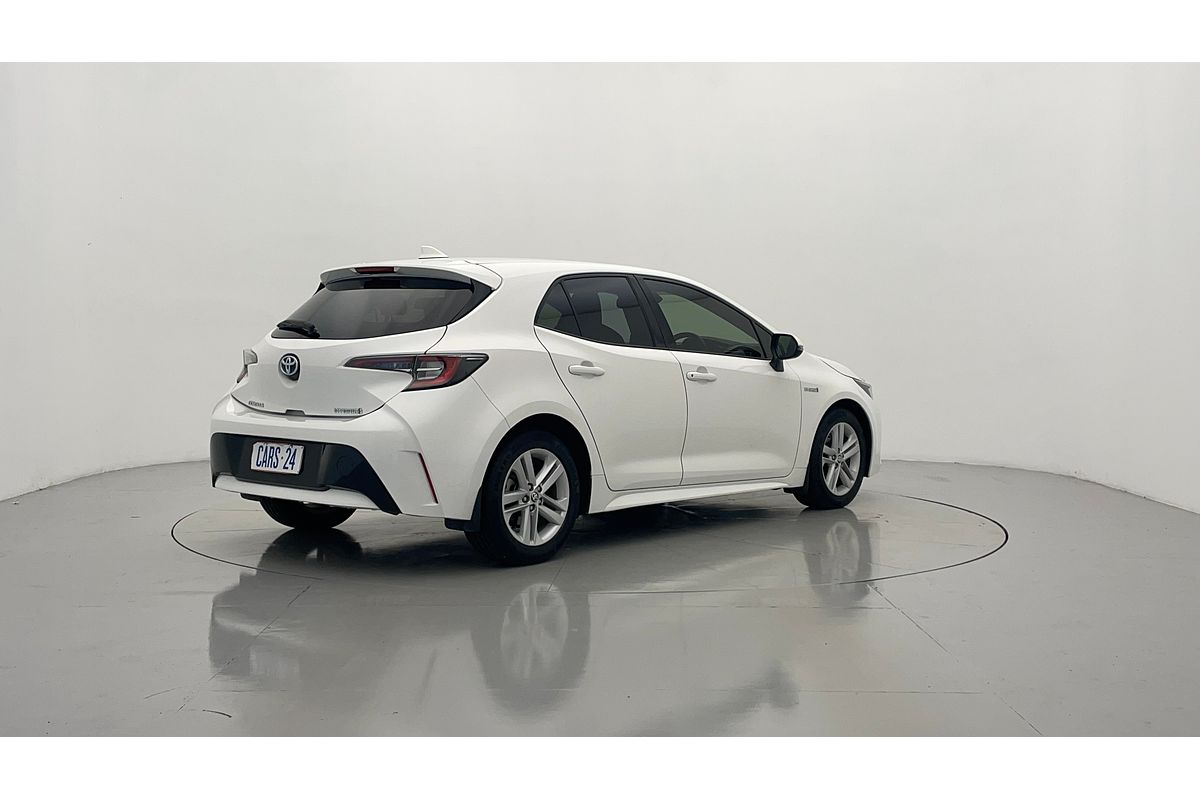 2018 Toyota Corolla SX Hybrid ZWE211R